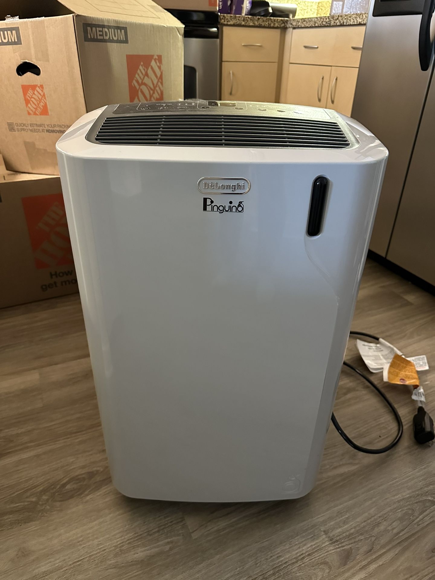 De’Longhi 3-in-1 Portable Air Conditioner PACEM375WRC