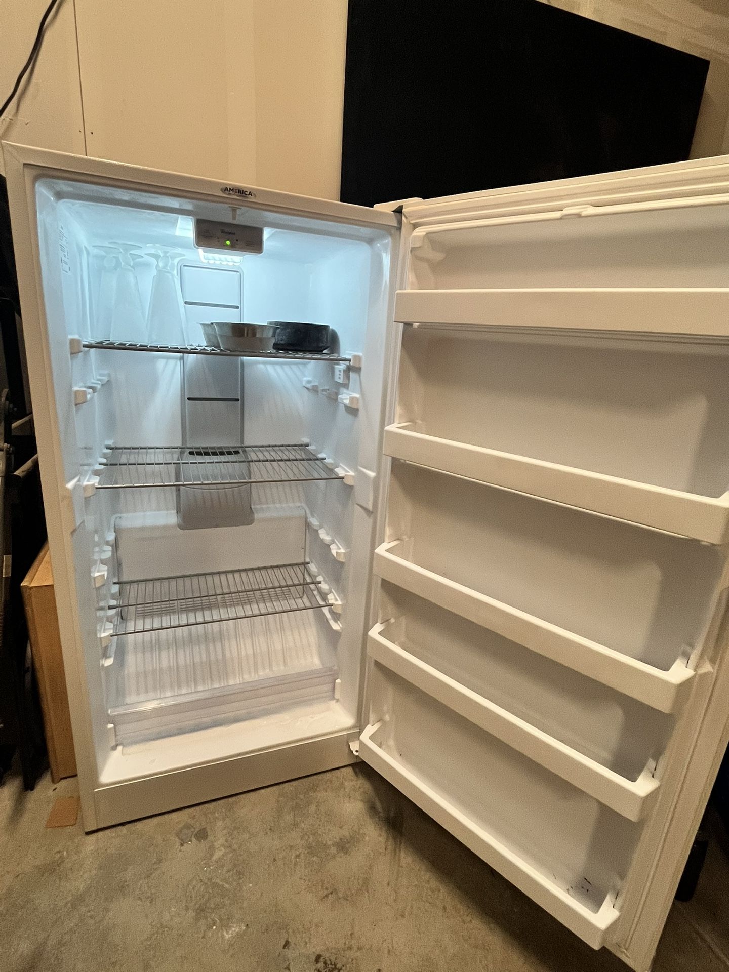 Whirlpool 16 cu. ft. Upright Freezer