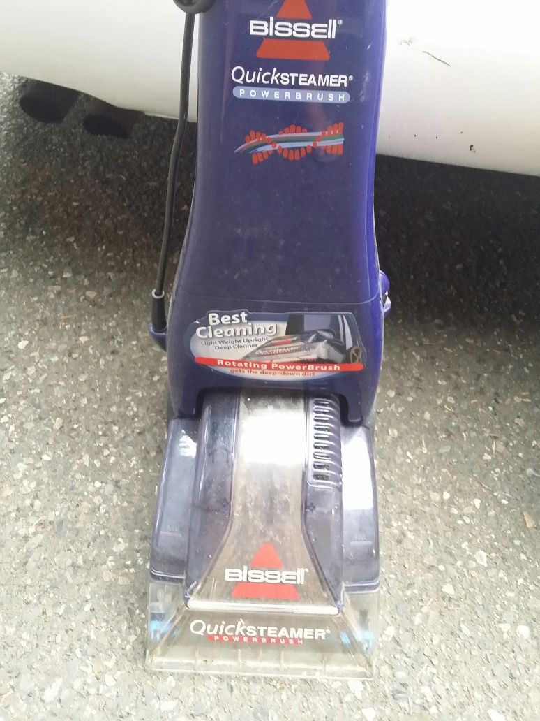 Bissell small carpet steamer