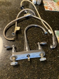 Delta Faucet And Sprayer