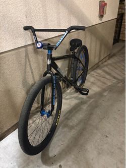 Throne 29er og shadow