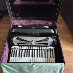 Da Vinci Accordian