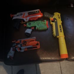 4 Nerf Guns (no Bullets)