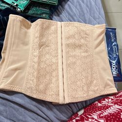 Ardyss Cinturilla Golden 44