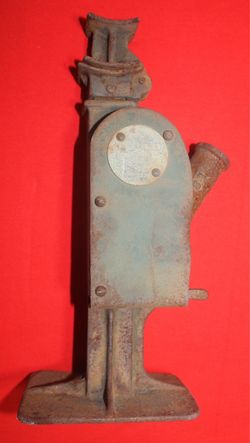 Antique Walker Badger #3 One Ton Car Jack Works Well