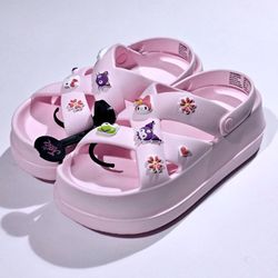 Hello Kitty and Friends Pink Platform Sandals Women’s Size 9