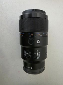 Sony FE 90mm f/2.8 Macro G OSS Lens - Excellent Condition