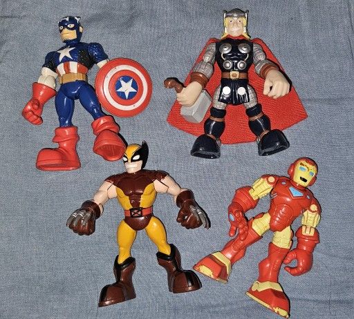 Hasbro Playskool Marvel Super Hero Avengers 5 In Action Figures