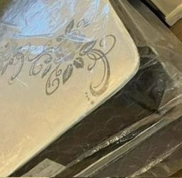 Deluxe Brand Full Size Mattress Set 