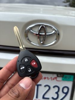 Car keys llaves de carro
