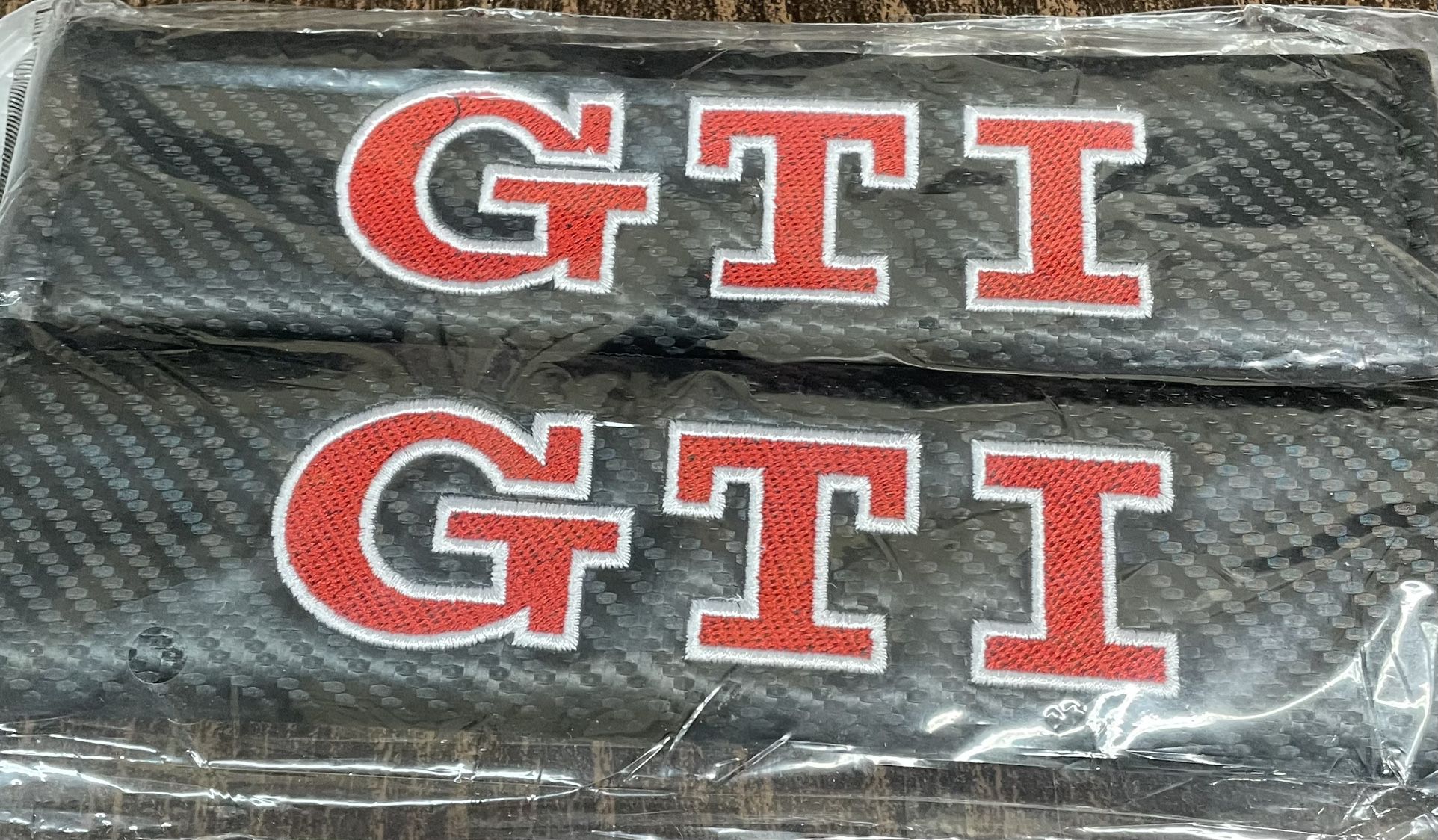 GTI Seatbelt Covers 