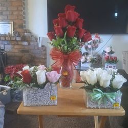 Artificial Flower Arrangements 