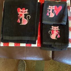 New valentines towels. Set of three.