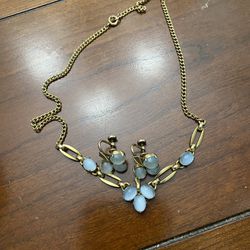 Vintage Necklace With Earrings 