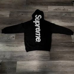 Black supreme hoodie