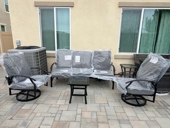 Outdoor lounge chair