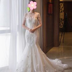 Custom wedding dresses