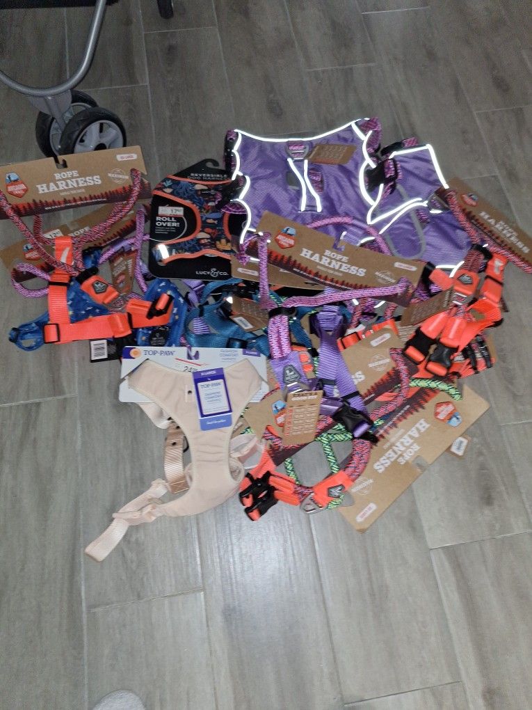 I Have Brand New Xtra Large, Xxl Large Heavy Duty Dog Harnesses For Sale 10 Dollars Each
