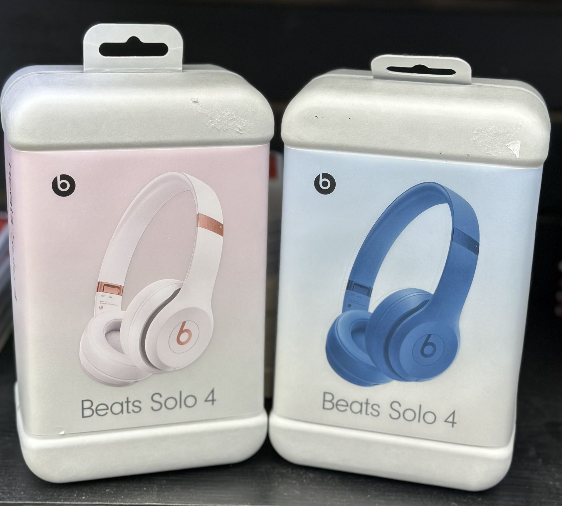 Brand New Beats Solo 4 🔥🖥️⌚️📱on Sale 🔥🖥️⌚️📱