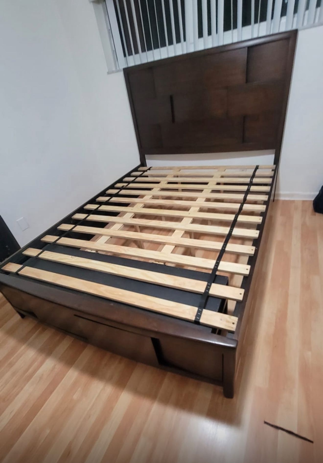 Queen Size Bed