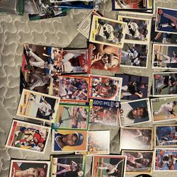 Baseball/Basketball/Footballs cards