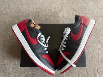 Jordan 1 Low Banned - Size 11.5
