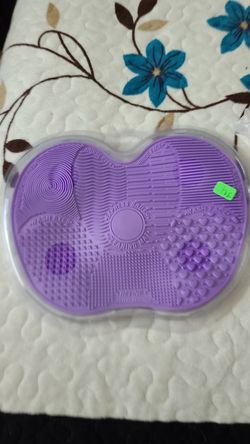 Mat brush cleaner