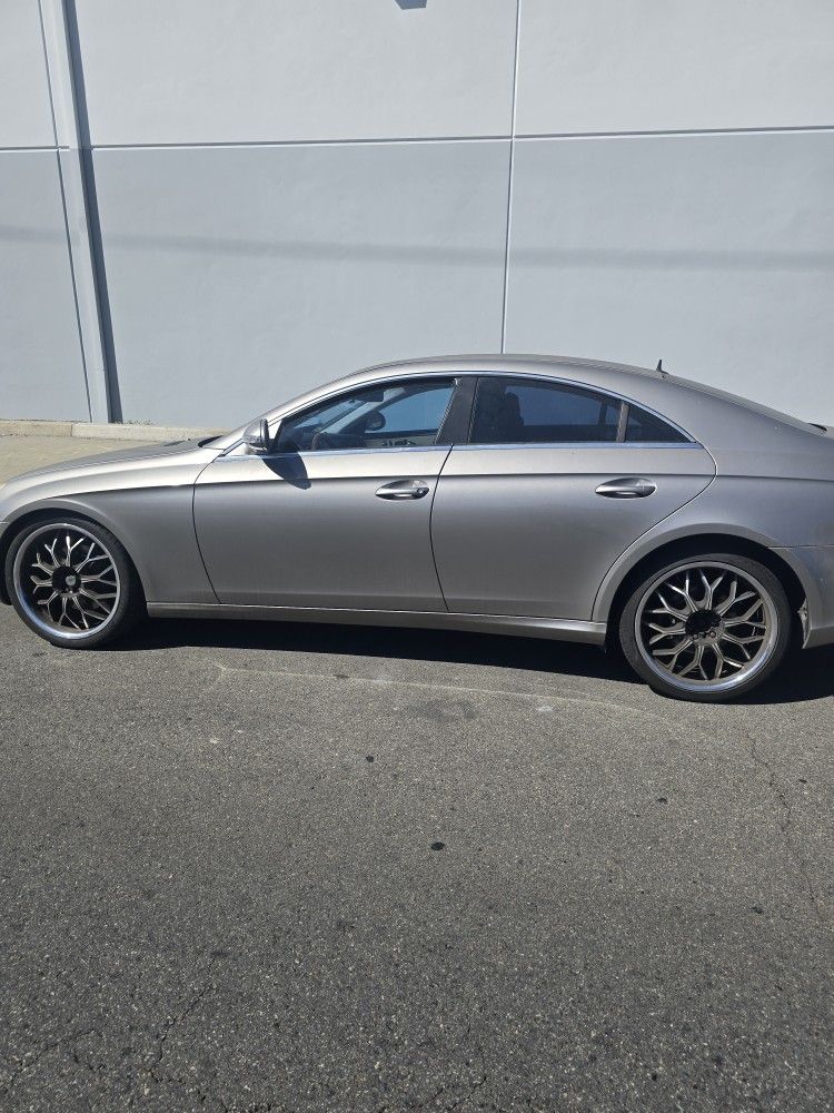 2006 Mercedes-Benz CLS-Class