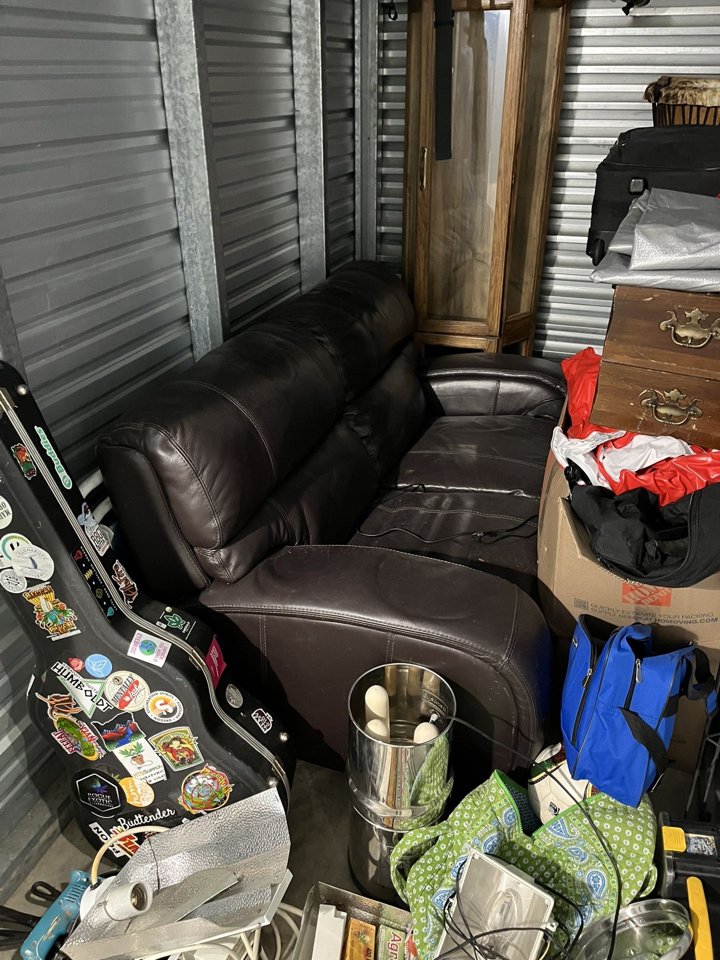 Electric Reclining Love Seat