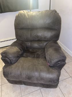 Super Clean Love Seats & Recliner $400 OBO