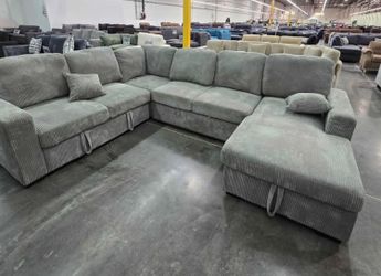 New X-Large sleeper sectional couch / free delivery