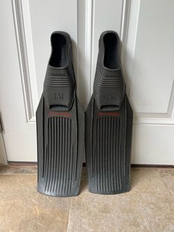 U.S. Divers Aqua-Lung Technisub Full Foot Dive Fins, Size: 12-13
