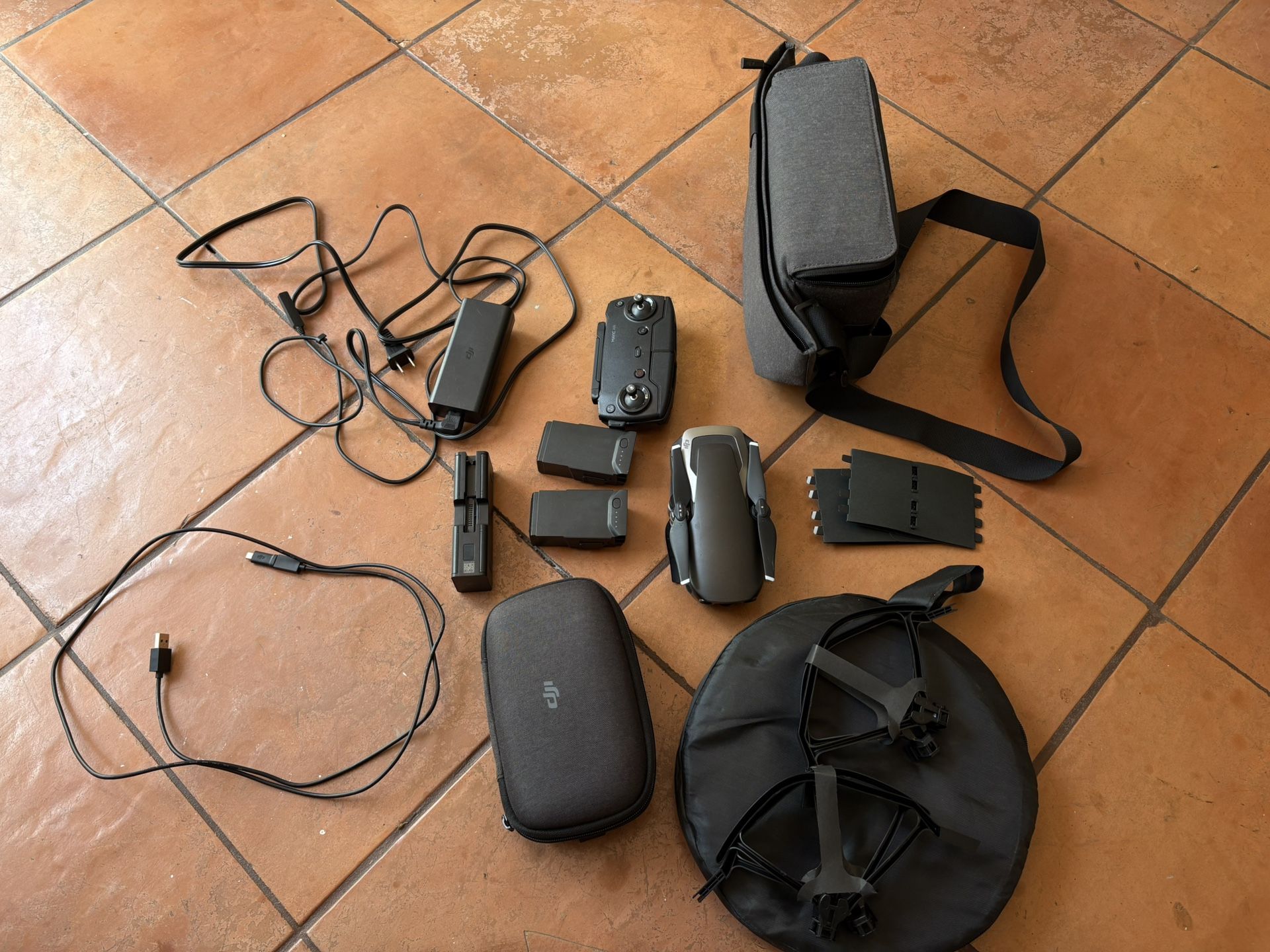 DJI Mavic Air Fly More Combo