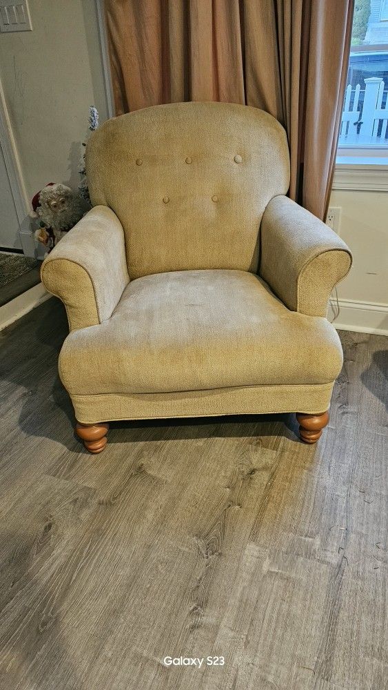 Accent Chair