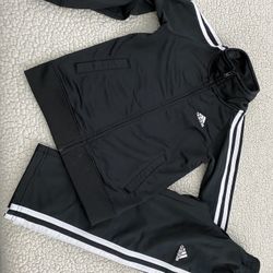4t Adidas Sweat Suit