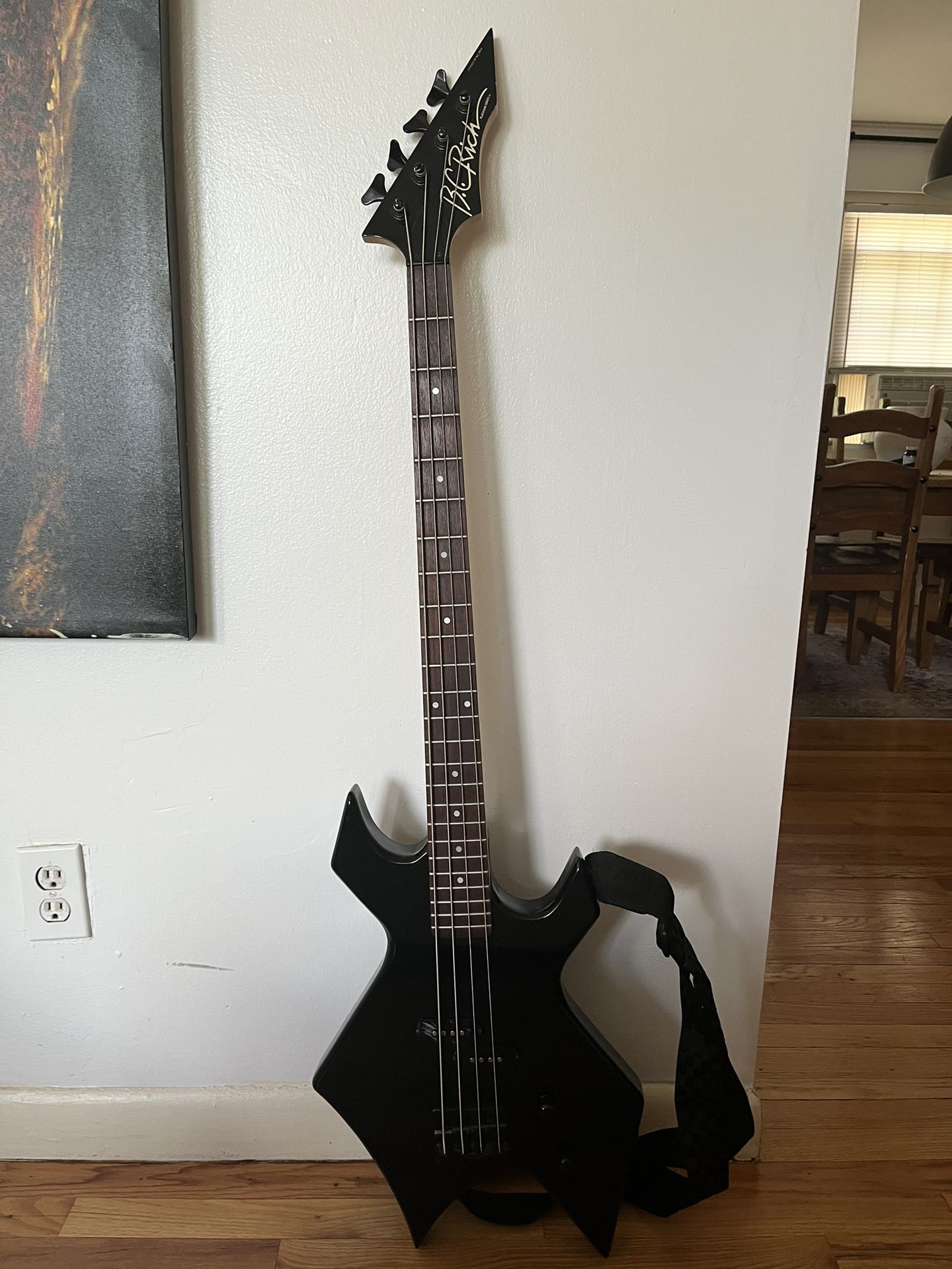 B.C. Rich Warlock Bass