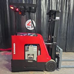 2014 Raymond 415-C30TT With 2022 Battery, 3000 LB, 3-Stage Mast 189”, Electric Stand-up Forklift
