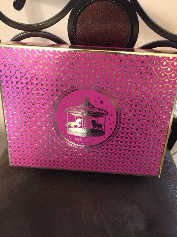 Estée Lauder perfume set