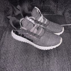 Adidas Men’s 11.5