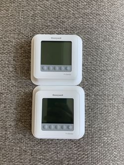 Like New - Honeywell TH6210U2001 T6 Pro Programmable Thermostat