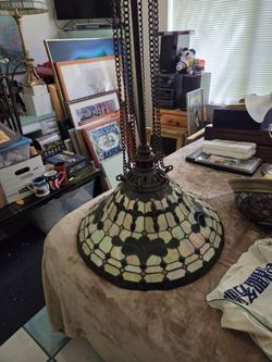beautiful hanging stained glass lamp