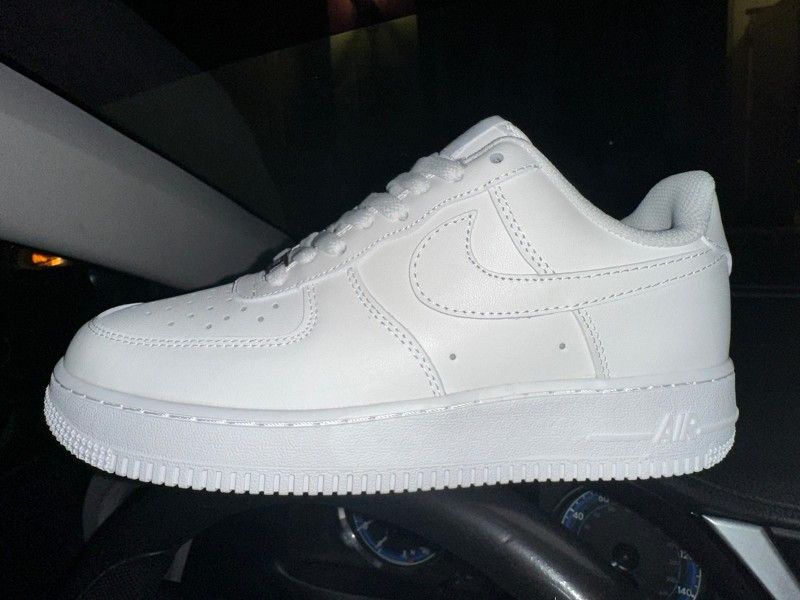 Nike Air Force 1,07