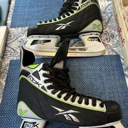 RBK 1K Hockey Ice Skates Size 3 Color Black 