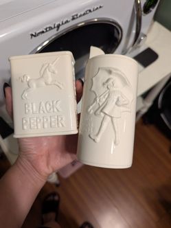 Vintage Salt and pepper shakers