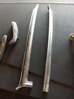 1964 1975 1976 Impala Caprice glasshouse windshield pillar chrome trim