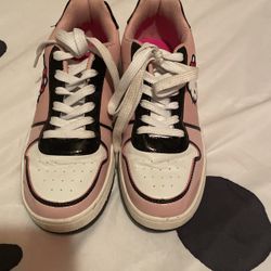 Hello Kitty Shoes