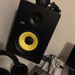 Krk 8 Inch Monitors 