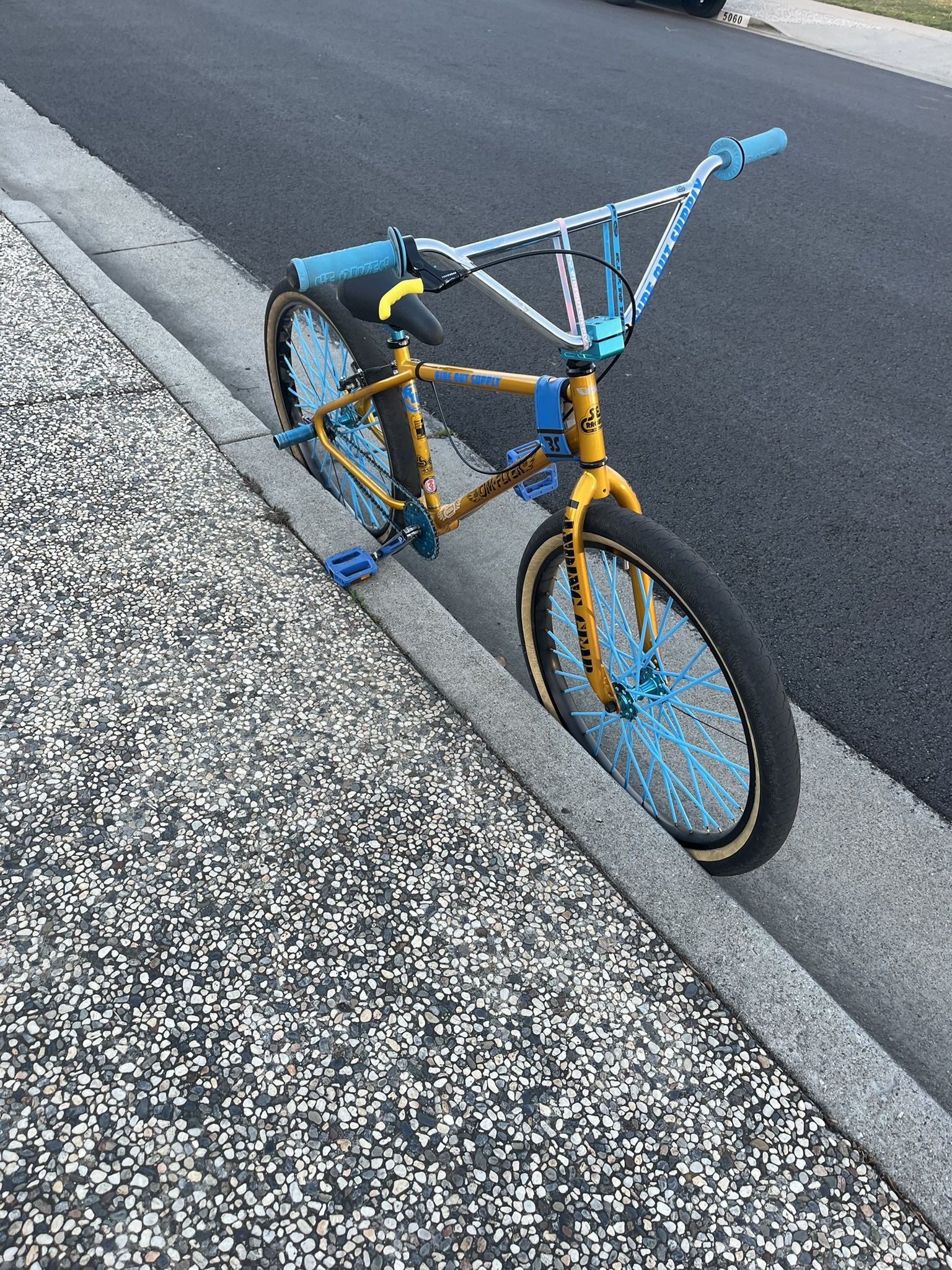 OBO, SE bike ( OM FLYER )