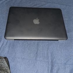 MACBOOK PRO 13" RETINA @ CORE i7 @ 16GB RAM 1TB SSD  3