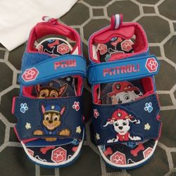 Kids Paw Patrol Shoes Size 7 10dollars 